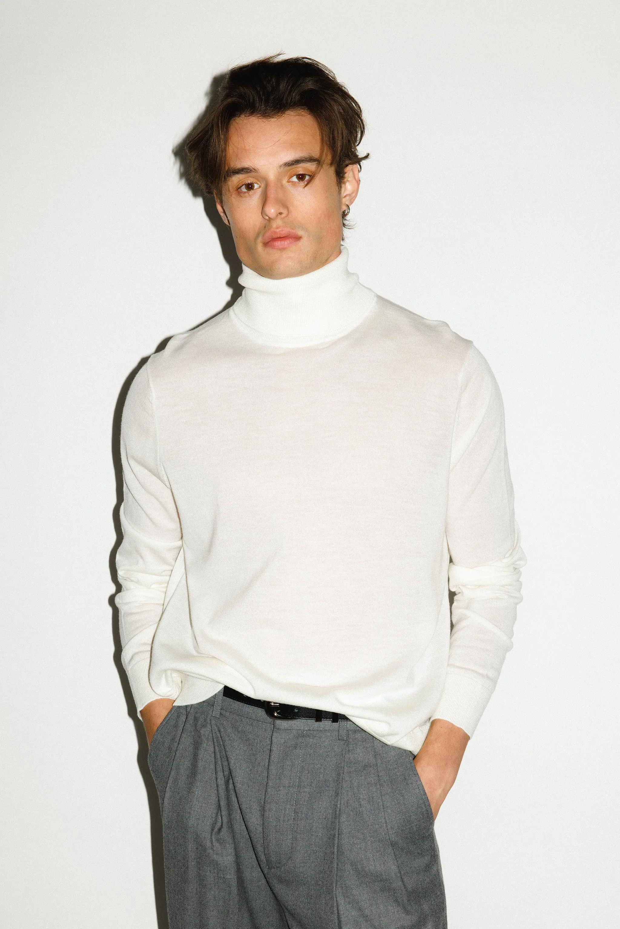 Norton Vintage-Fit Turtleneck  |  Ivory