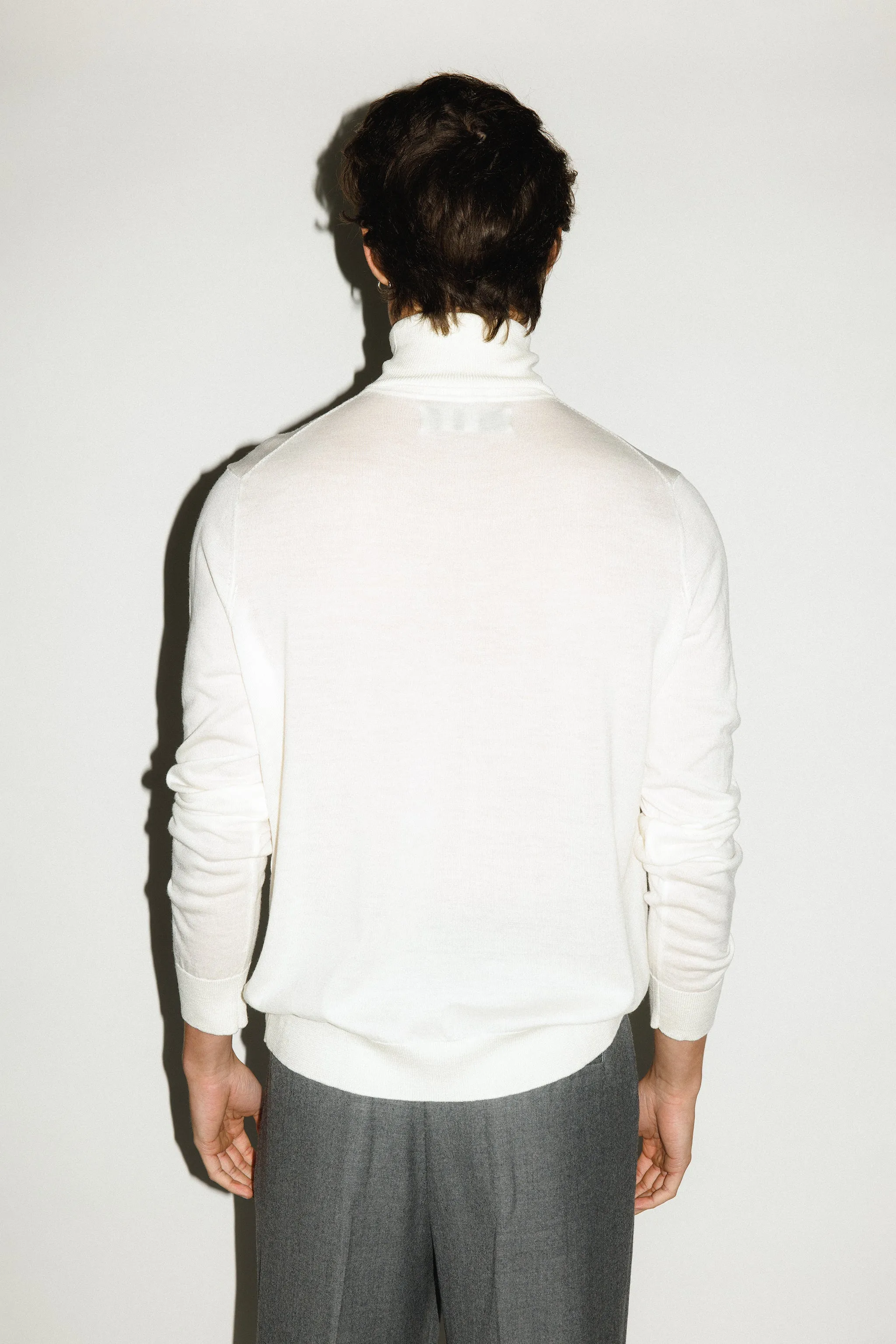 Norton Vintage-Fit Turtleneck  |  Ivory
