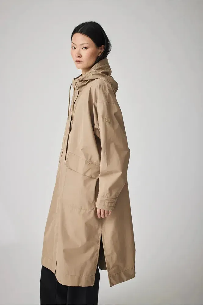 SS25 Tantä Nebel Raincoat
