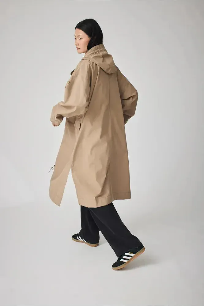 SS25 Tantä Nebel Raincoat