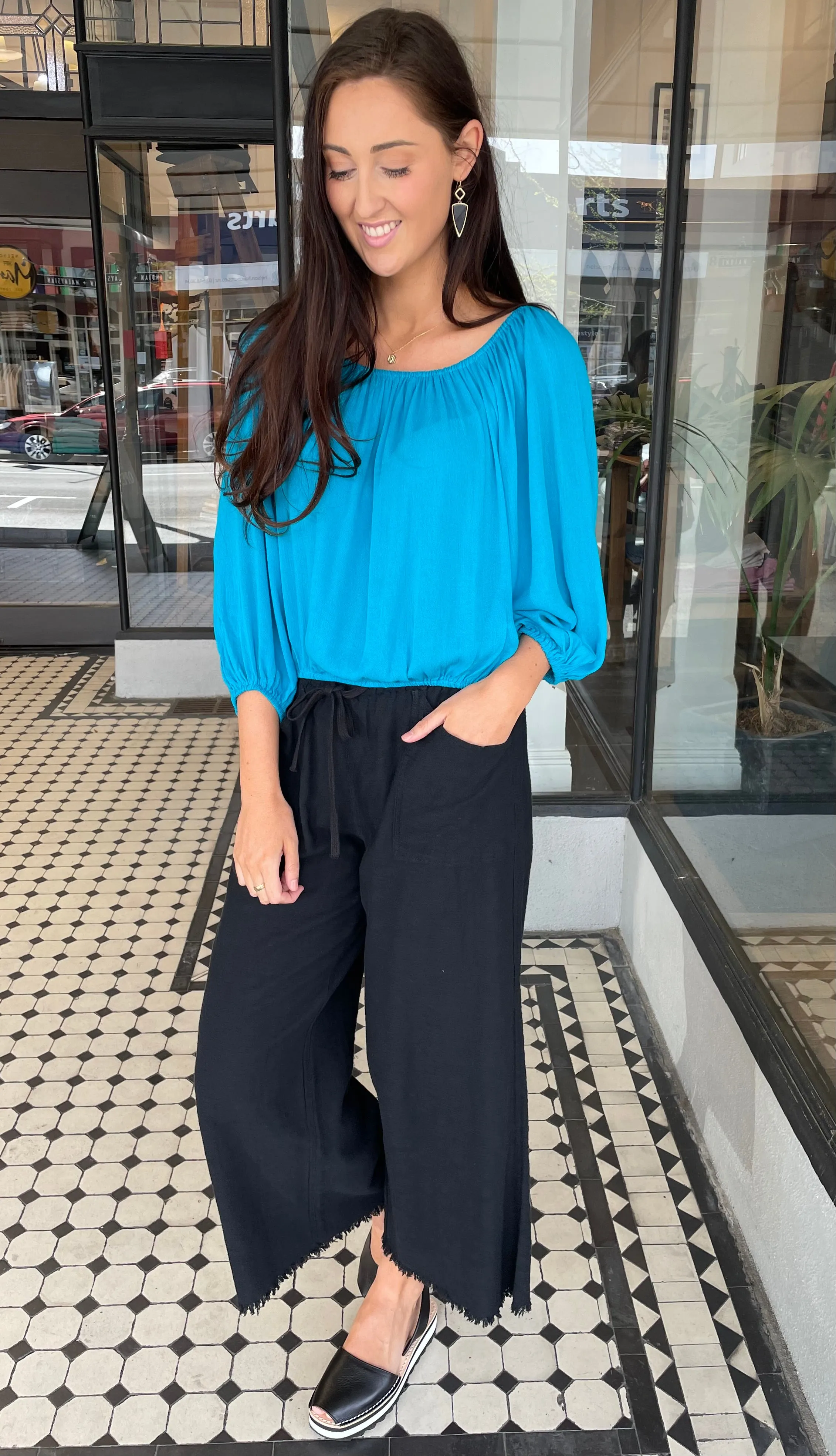 Willa Frayed Bottom Wide Leg Pants Black